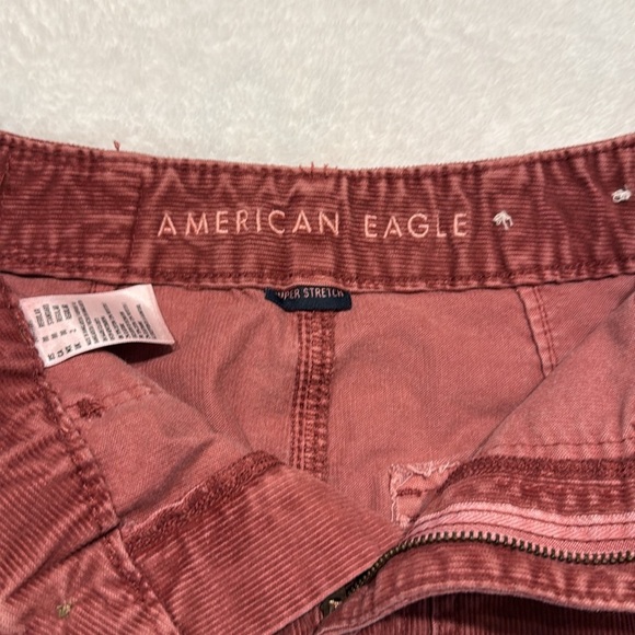 American Eagle Corduroy Mini Skirt Burgundy High Waist Pockets Sz 00 - Picture 8 of 9